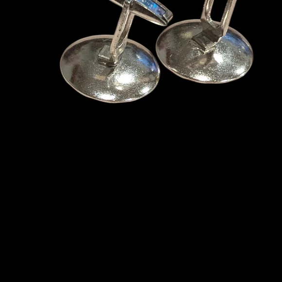 Silver Textured Cufflinks - Picture 5 of 5